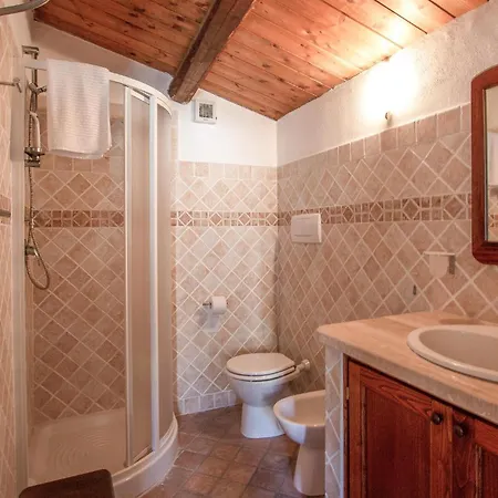 Daire 1 Bedroom Stunning In